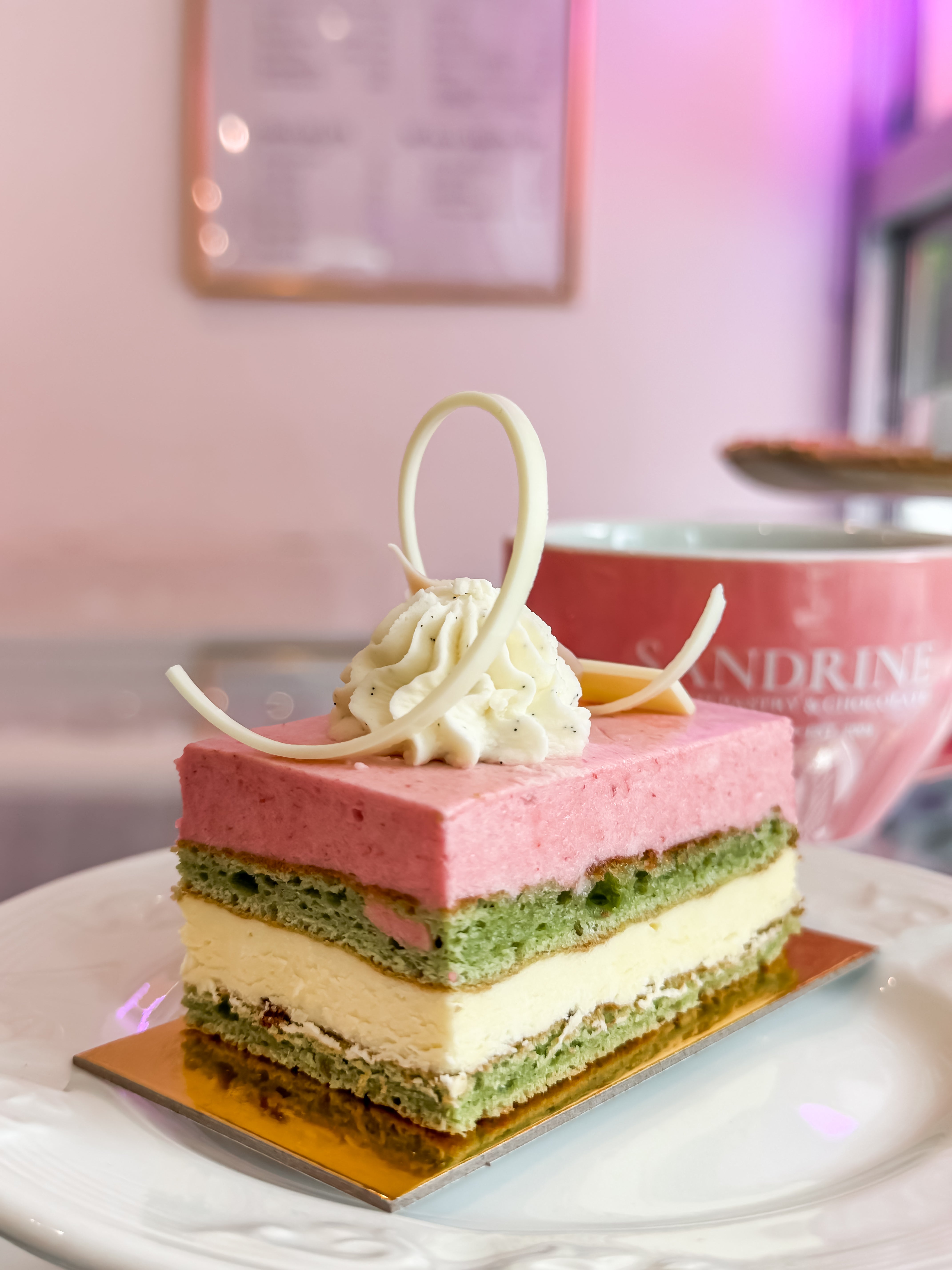 FRASIER PISTACHIO LAYER CAKE