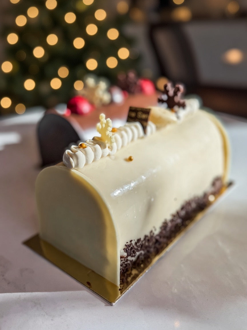 Yule log / Bûche de Noel - Coffee & Hazelnut