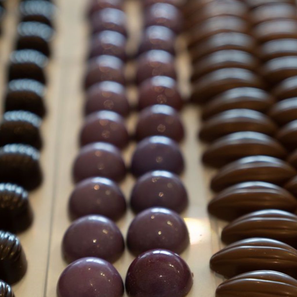 INDIVIDUAL CHOCOLATES