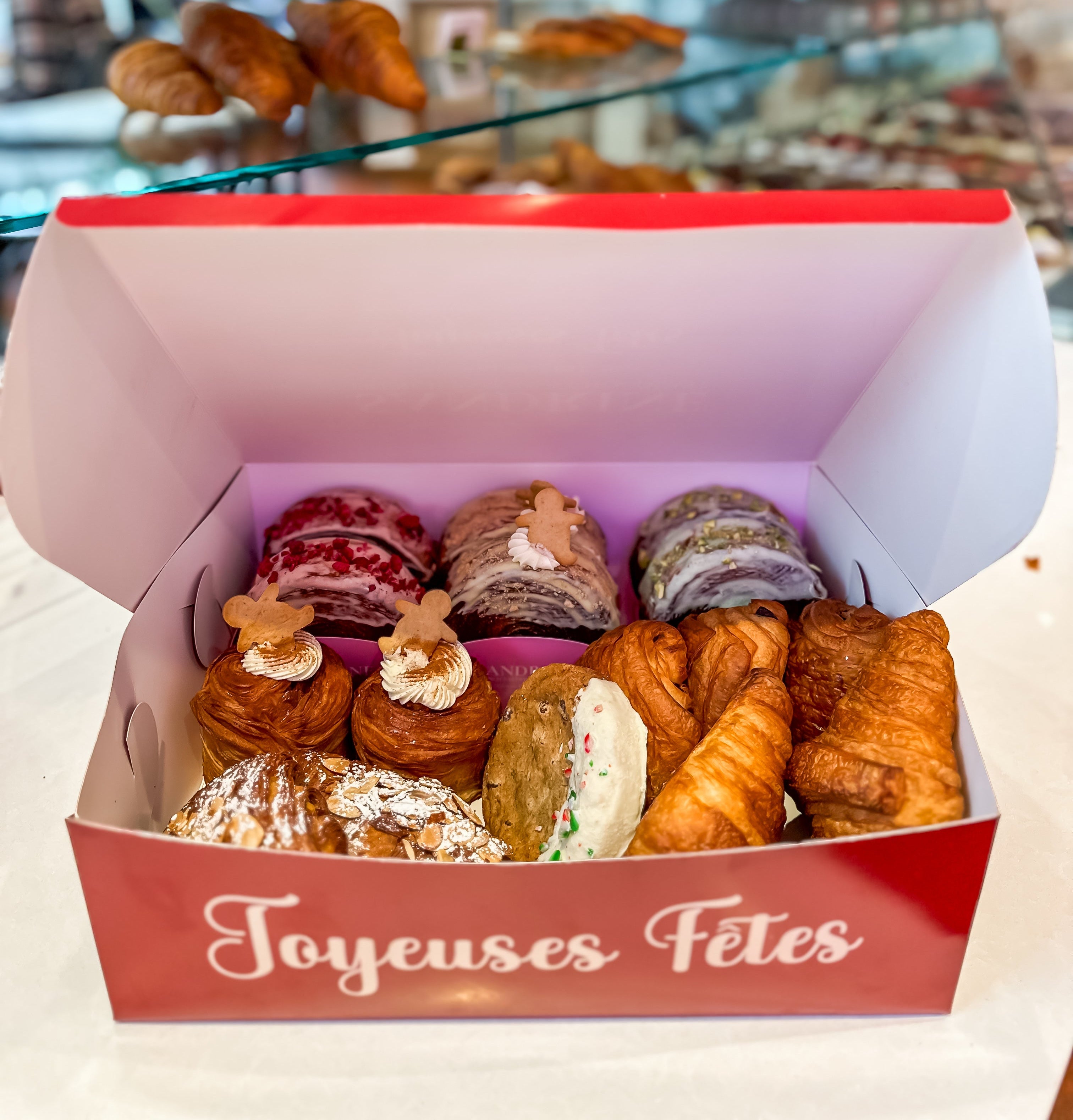 The Holiday Pastry Box!