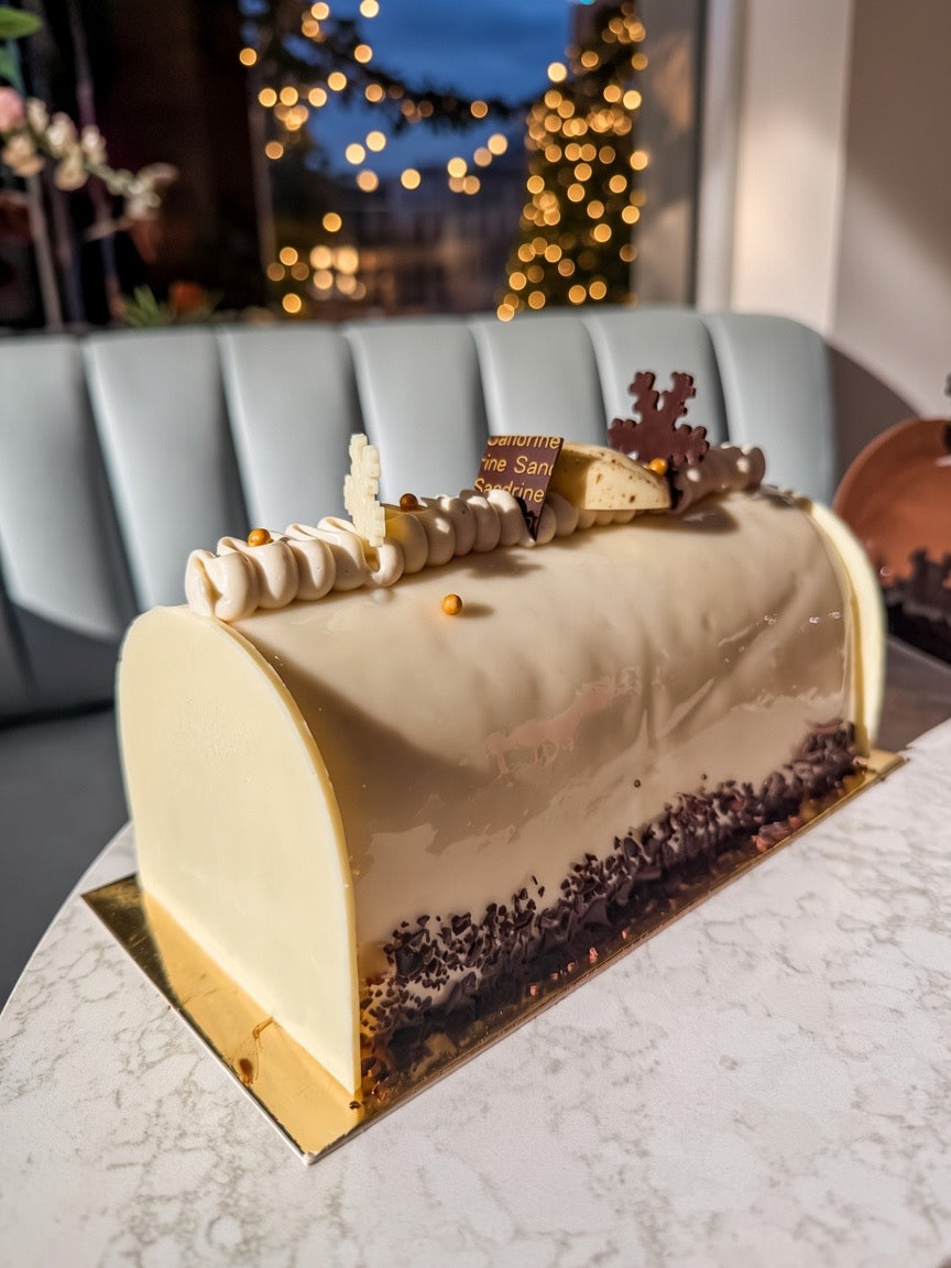 Yule log / Bûche de Noel  - Coffee & Hazelnut