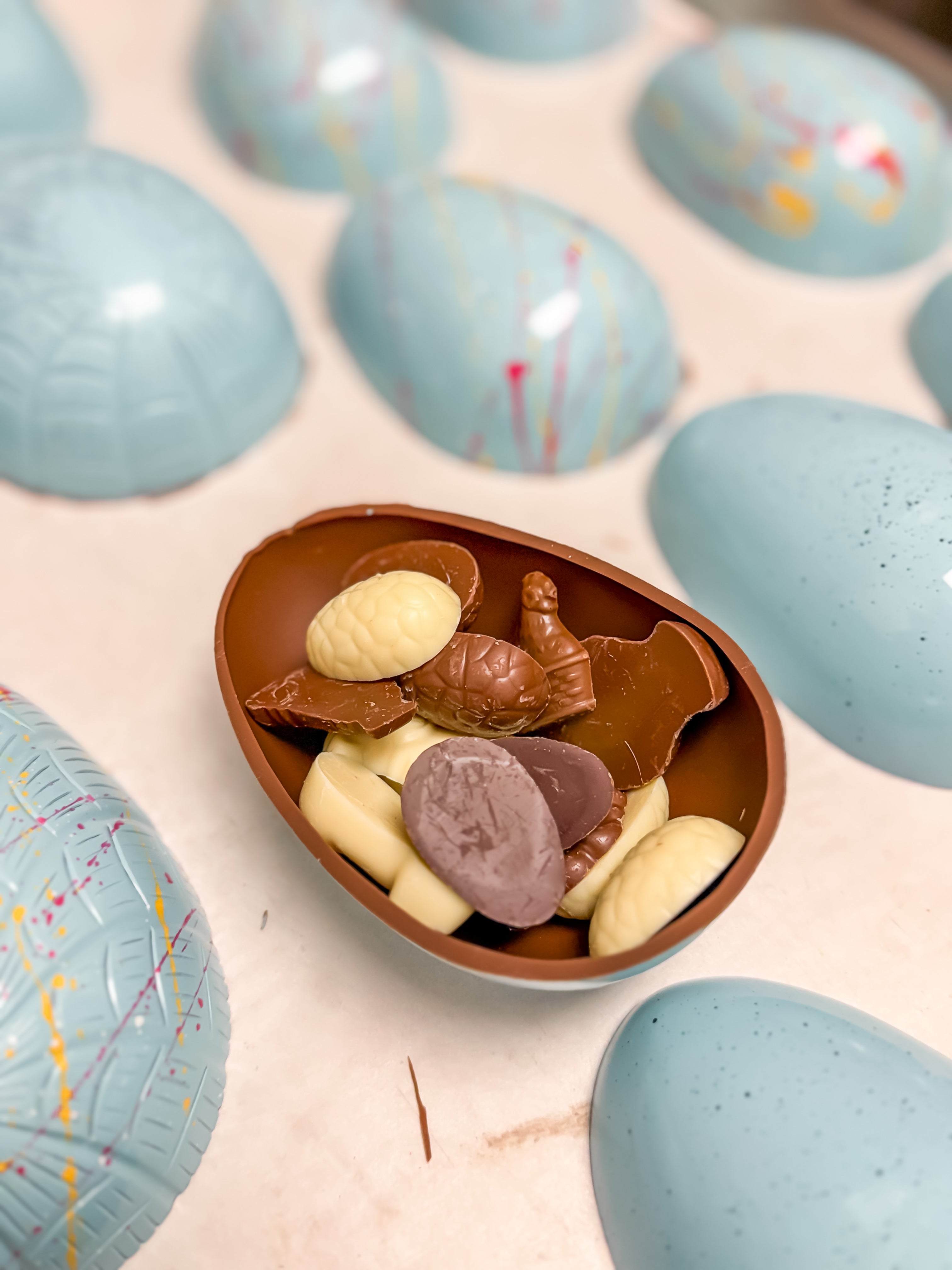 Medium Easter Egg